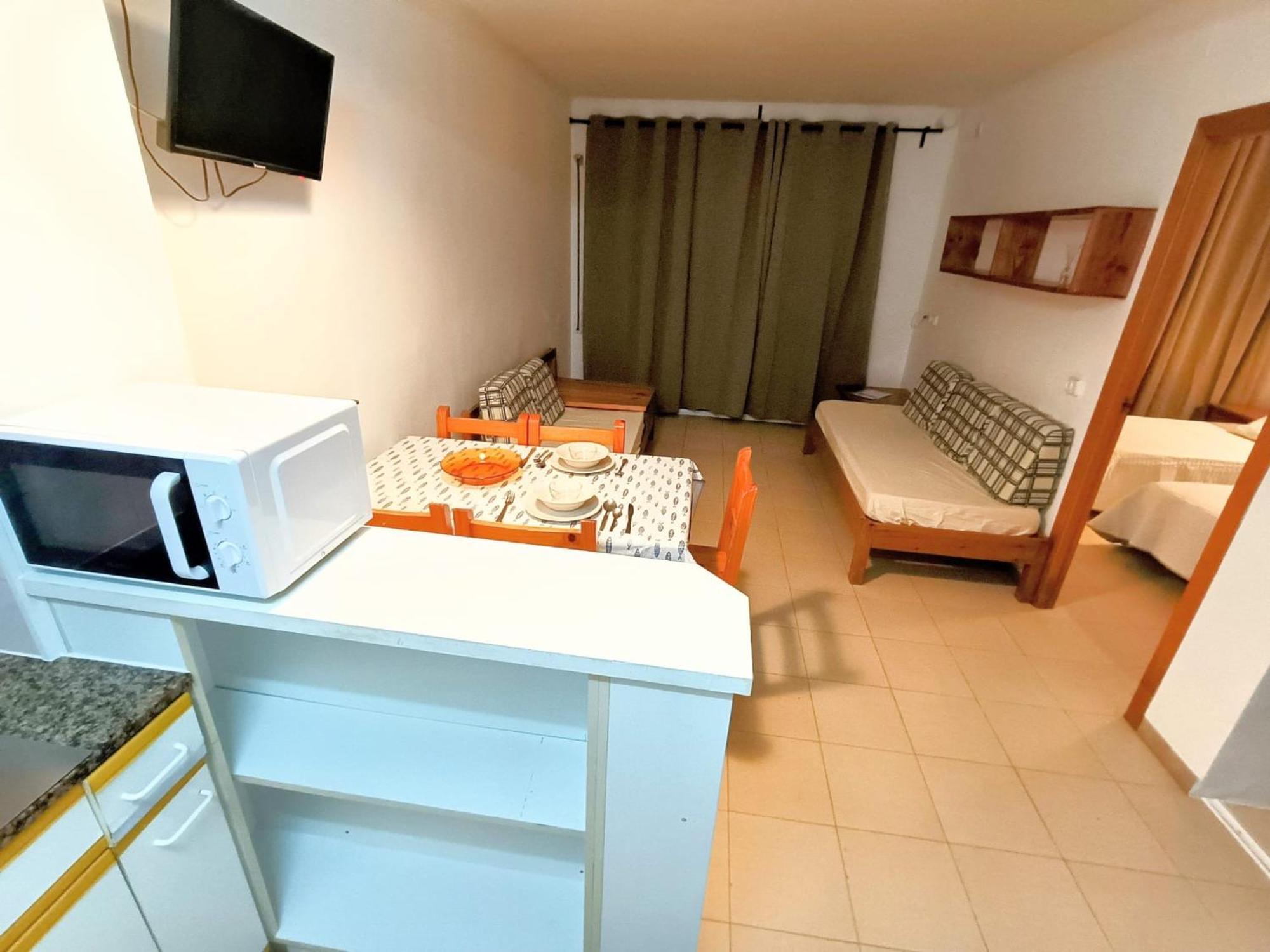 Apcostas Els Pins Lotus Apartment Blanes Luaran gambar